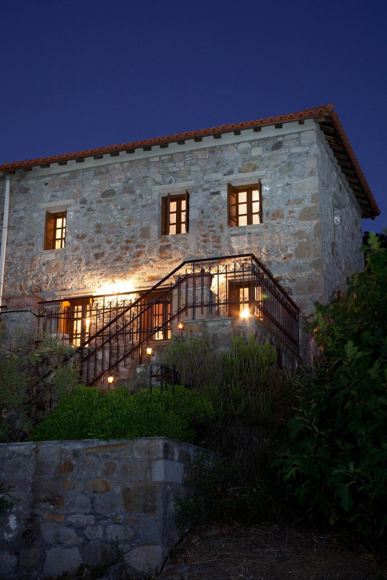 Stone Houses Kontias Rom bilde